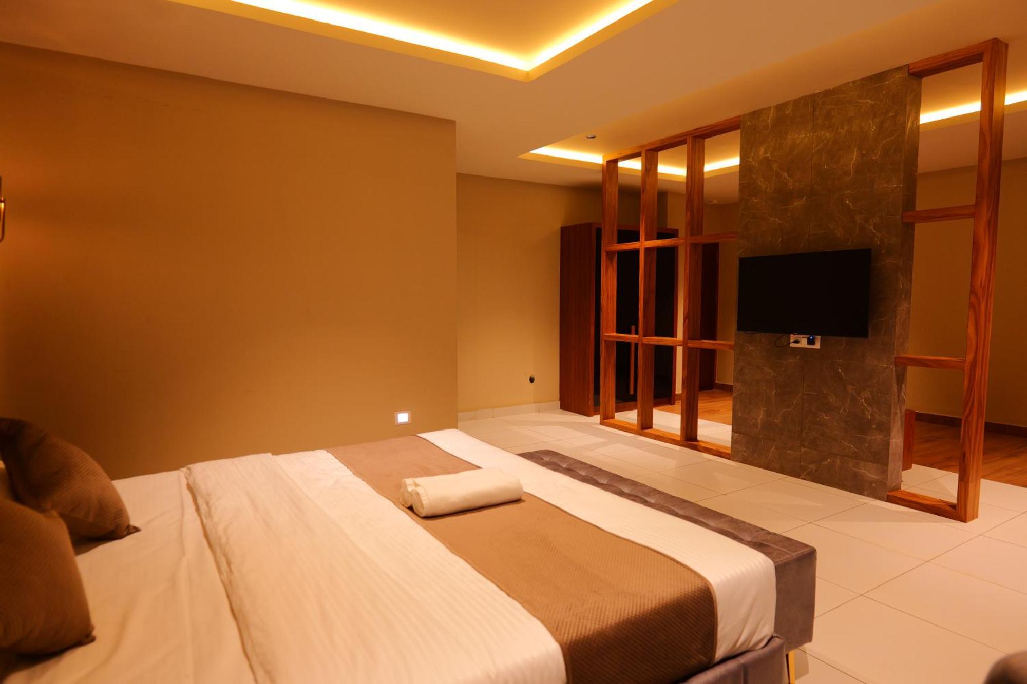 Hotel Classico International Kannangad Εξωτερικό φωτογραφία