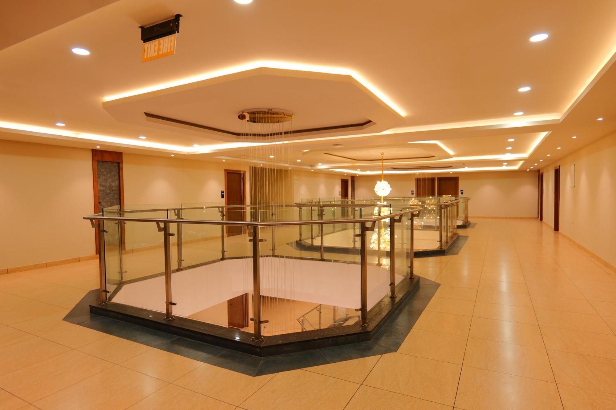 Hotel Classico International Kannangad Εξωτερικό φωτογραφία
