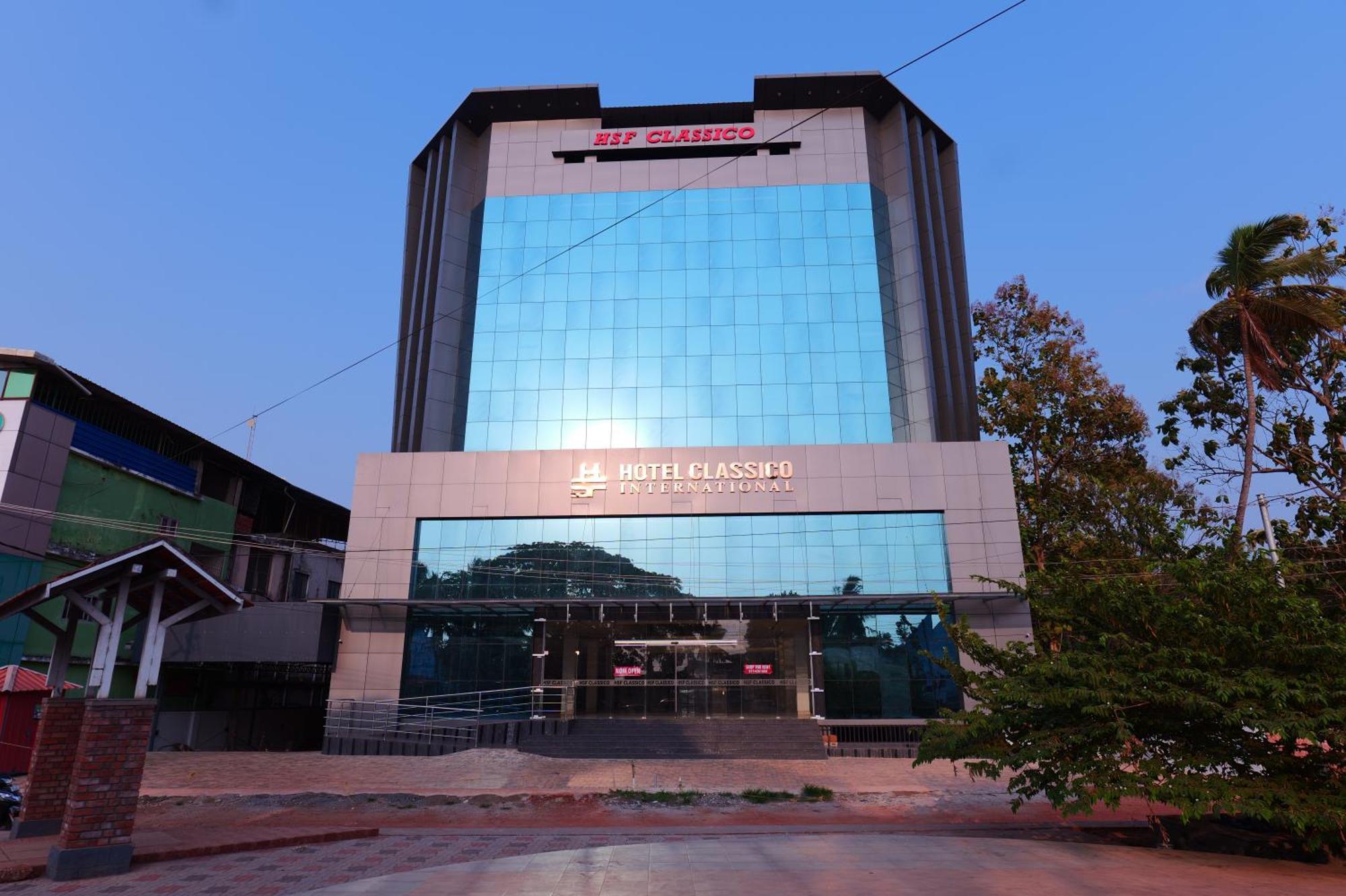 Hotel Classico International Kannangad Εξωτερικό φωτογραφία