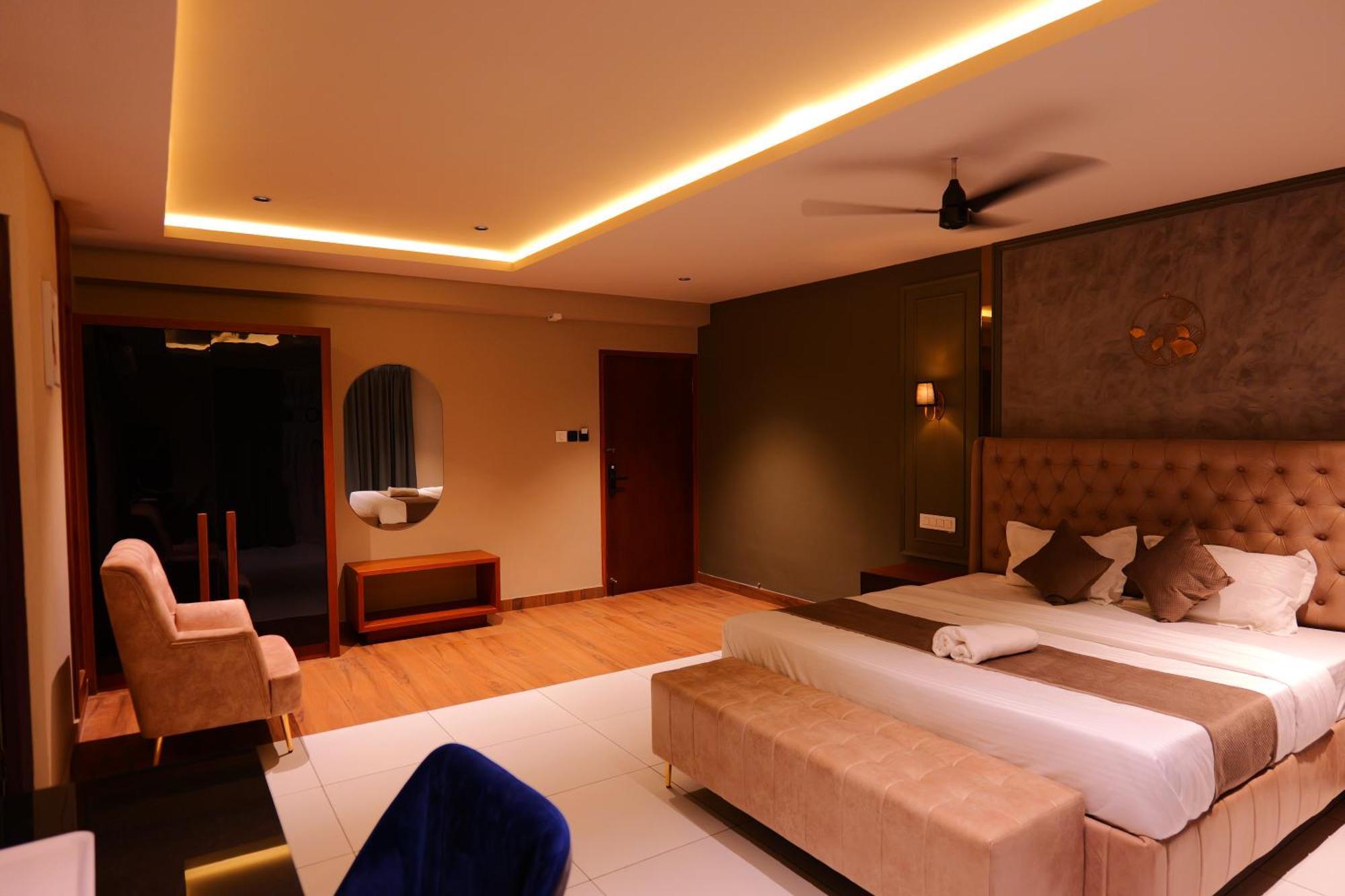 Hotel Classico International Kannangad Εξωτερικό φωτογραφία