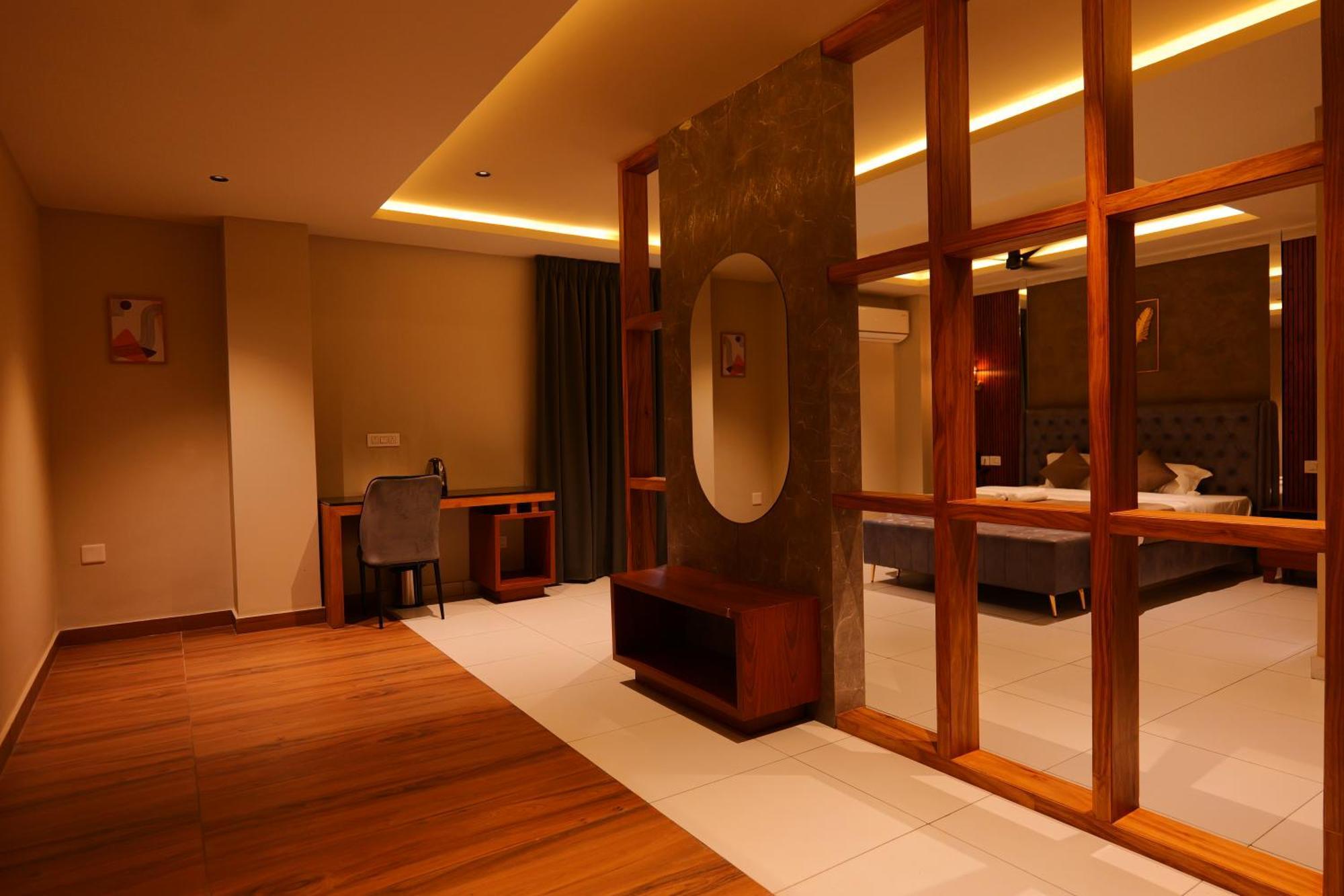 Hotel Classico International Kannangad Εξωτερικό φωτογραφία
